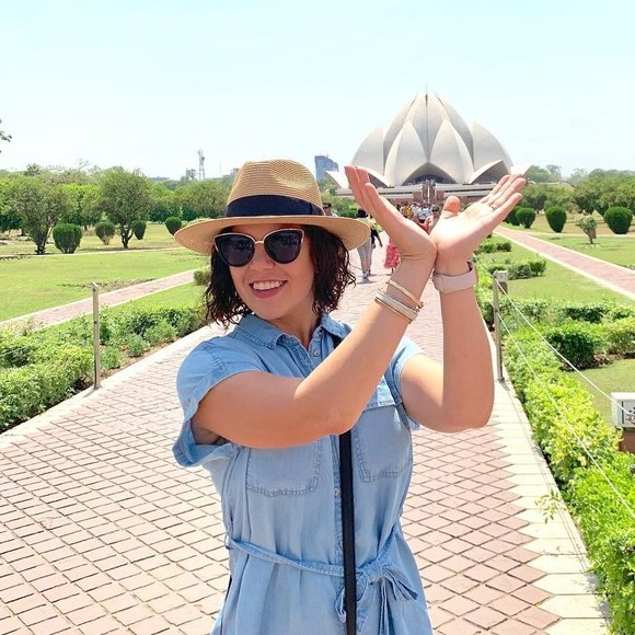 Meet your Posher, Bobbie - Picture 1 of 1